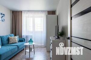 1-к квартира, посуточно, 42м2, 8/10 этаж