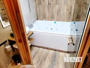 Студия квартира, посуточно, 40м2, 2/17 этаж