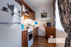 1-к квартира, посуточно, 75м2, 1/1 этаж