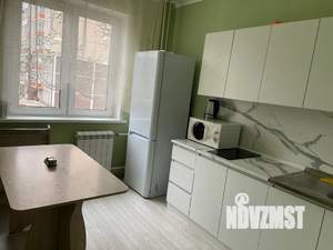 1-к квартира, посуточно, 42м2, 4/16 этаж