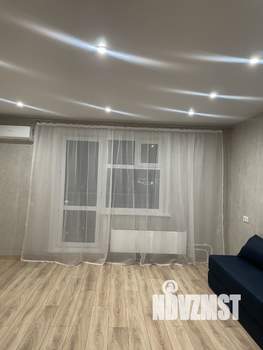 Студия квартира, на длительный срок, 32м2, 17/18 этаж