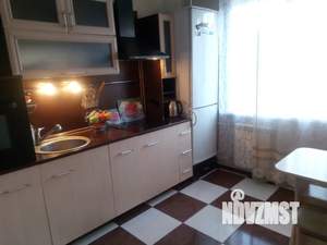 1-к квартира, посуточно, 42м2, 9/10 этаж