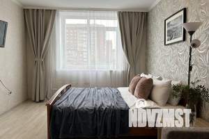 1-к квартира, посуточно, 42м2, 2/10 этаж