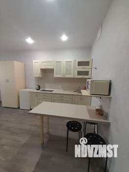 Студия квартира, посуточно, 32м2, 11/17 этаж