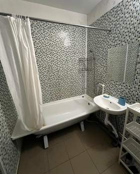 3-к квартира, на длительный срок, 90м2, 3/17 этаж