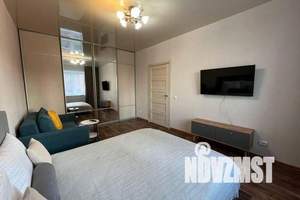 1-к квартира, посуточно, 43м2, 7/8 этаж