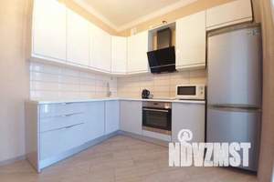 1-к квартира, посуточно, 45м2, 13/20 этаж