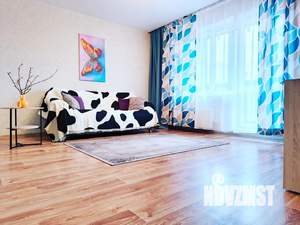 2-к квартира, посуточно, 72м2, 8/17 этаж