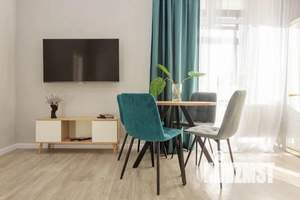 2-к квартира, посуточно, 64м2, 1/1 этаж