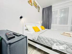 Студия квартира, посуточно, 40м2, 9/17 этаж