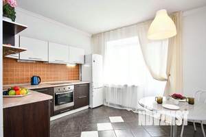 1-к квартира, посуточно, 42м2, 1/1 этаж