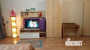 Студия квартира, посуточно, 35м2, 6/19 этаж