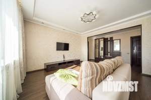 2-к квартира, посуточно, 67м2, 7/10 этаж