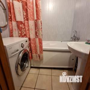 1-к квартира, посуточно, 40м2, 10/10 этаж