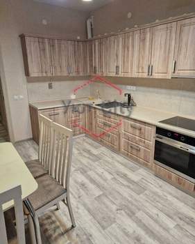 2-к квартира, на длительный срок, 67м2, 8/8 этаж