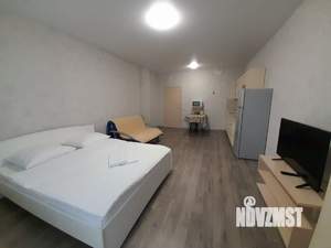 Студия квартира, посуточно, 32м2, 17/17 этаж