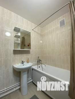 1-к квартира, посуточно, 42м2, 3/17 этаж