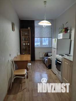 1-к квартира, посуточно, 40м2, 4/10 этаж