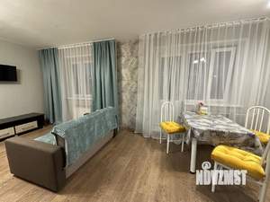 1-к квартира, посуточно, 38м2, 1/1 этаж