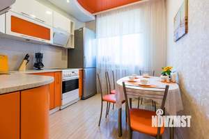 2-к квартира, посуточно, 58м2, 1/1 этаж