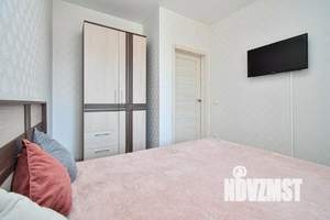 1-к квартира, посуточно, 42м2, 1/1 этаж