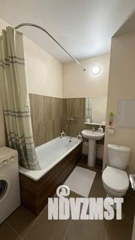 Студия квартира, посуточно, 32м2, 12/25 этаж