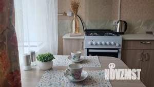 1-к квартира, посуточно, 33м2, 2/4 этаж