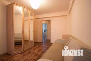 1-к квартира, посуточно, 54м2, 1/1 этаж