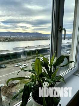 1-к квартира, посуточно, 42м2, 6/9 этаж