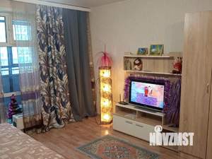 Студия квартира, посуточно, 35м2, 6/19 этаж