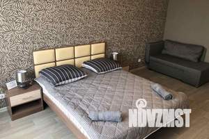 1-к квартира, посуточно, 39м2, 23/23 этаж