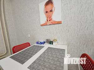 Студия квартира, посуточно, 40м2, 11/17 этаж