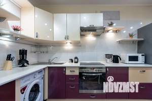 2-к квартира, посуточно, 60м2, 17/25 этаж