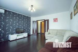 1-к квартира, посуточно, 36м2, 3/10 этаж