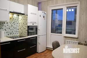 1-к квартира, посуточно, 38м2, 10/11 этаж