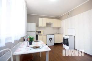 1-к квартира, посуточно, 45м2, 5/23 этаж