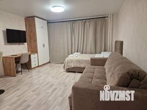 Студия квартира, посуточно, 36м2, 1/18 этаж