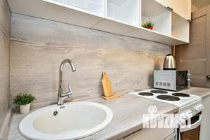 Студия квартира, посуточно, 38м2, 14/17 этаж