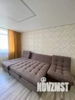 1-к квартира, посуточно, 47м2, 3/10 этаж
