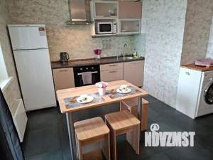 1-к квартира, посуточно, 40м2, 15/24 этаж