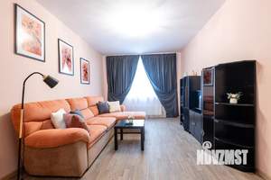 2-к квартира, посуточно, 68м2, 1/1 этаж