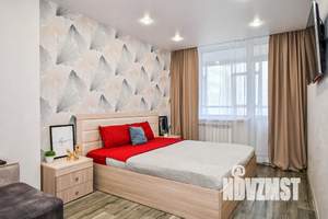 1-к квартира, посуточно, 44м2, 2/10 этаж