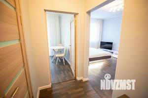 1-к квартира, посуточно, 37м2, 1/1 этаж