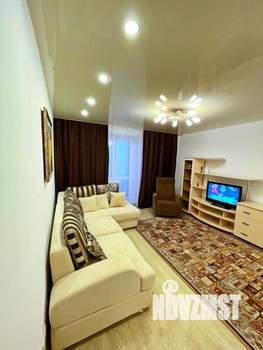 1-к квартира, посуточно, 46м2, 1/1 этаж