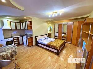 1-к квартира, посуточно, 40м2, 1/1 этаж