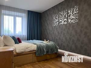 2-к квартира, посуточно, 75м2, 4/10 этаж