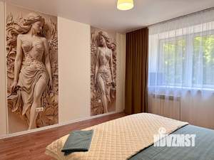 3-к квартира, посуточно, 105м2, 2/10 этаж