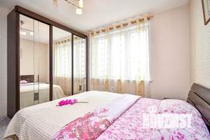 2-к квартира, посуточно, 45м2, 16/19 этаж