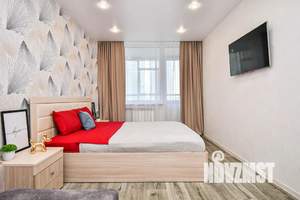 1-к квартира, посуточно, 44м2, 2/10 этаж