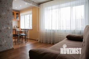 2-к квартира, посуточно, 40м2, 3/5 этаж